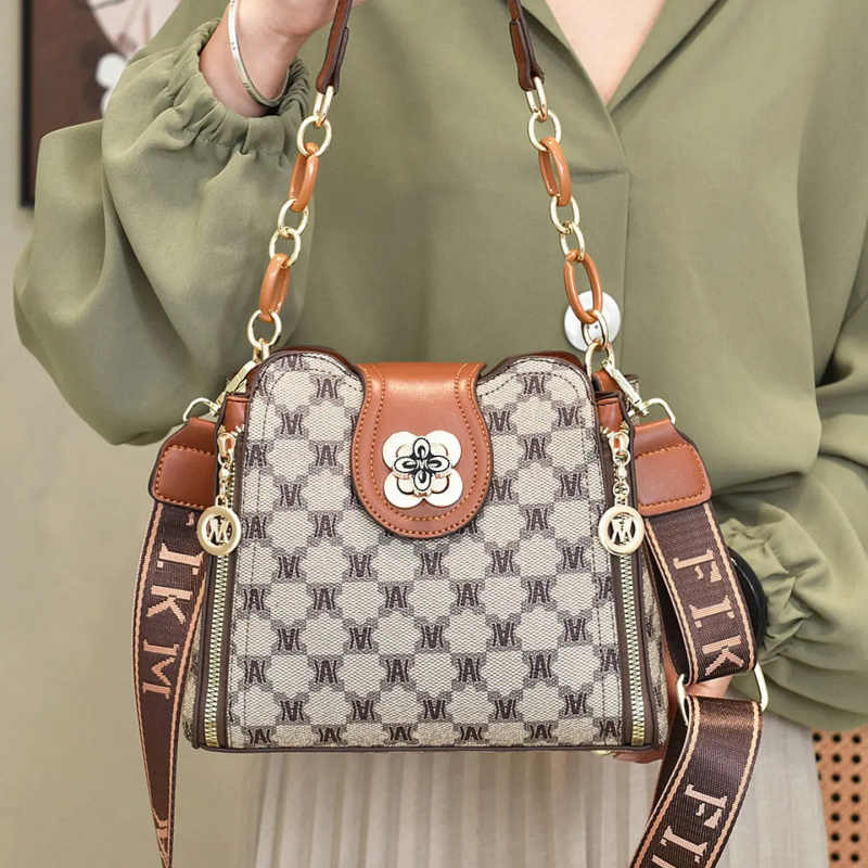 vintage letter printed shoulde - Vintage Fashion For Women recension och pris